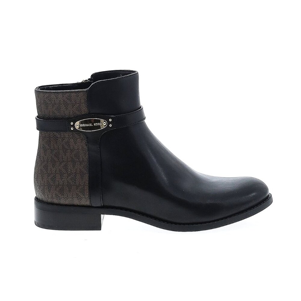 MICHAEL Michael Kors Finley Tailored Ankle Booties 8 Boots Leather Signature